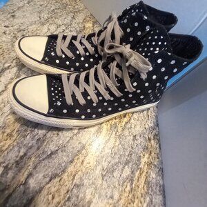 RARE----brand new-   CONVERSE POLKA DOT men size 8; women size 10